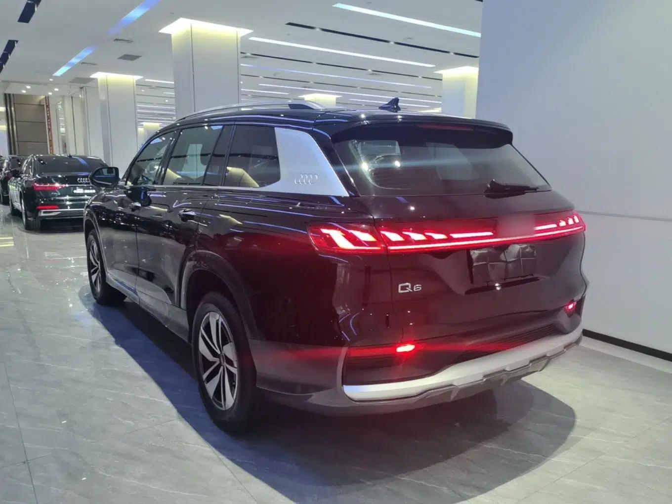 Audi Q6 2024 40 TFSI quattro Guanyun Edition Yulin Package 7 Seats — миниатюра 4