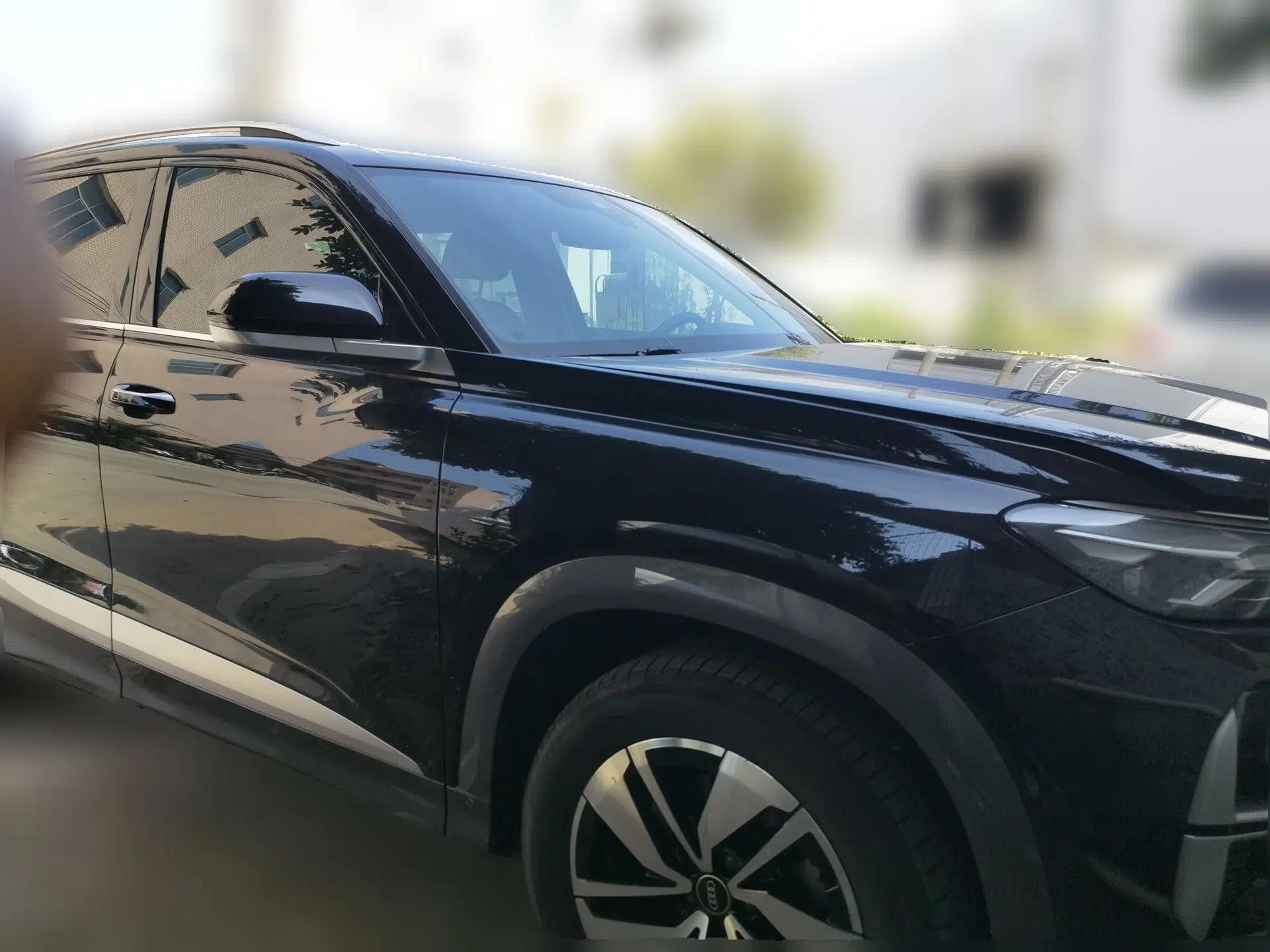 Audi Q6 2023 40 TFSI quattro Guanyun Edition Light Yulin Package — миниатюра 3