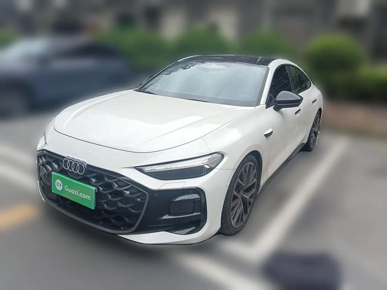 Audi A5L Sportback 2026 TFSI 150kW Smart Leading quattro Edition — миниатюра 1