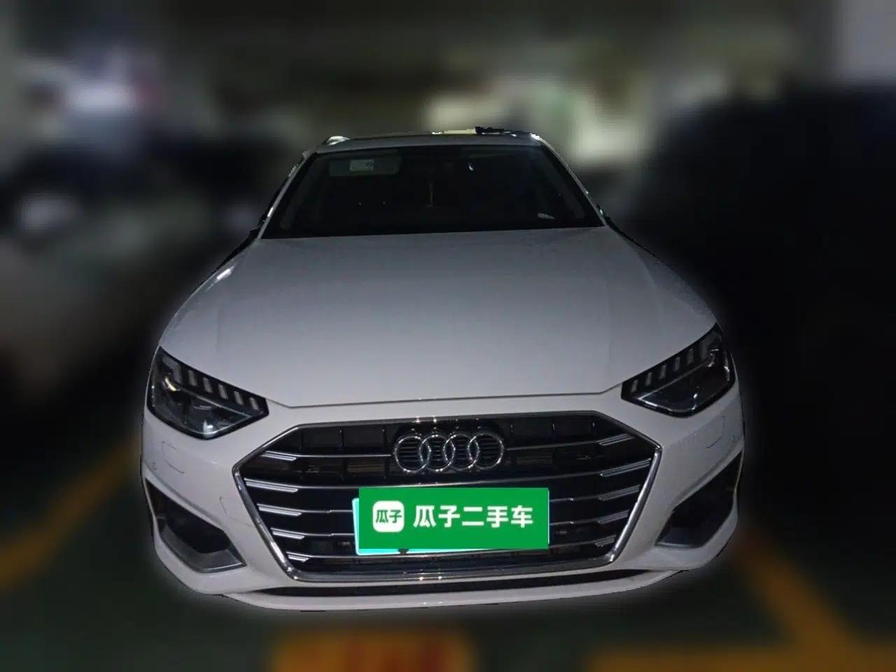 Audi A4 2021 Avant Avant-garde 40 TFSI Stylish and Elegant Model — миниатюра 2