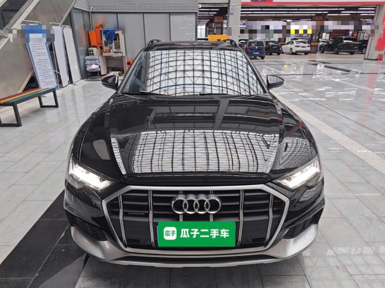 Audi A6 2022 allroad quattro Explorer 55 TFSI Prestige Off-Road Model — миниатюра 2