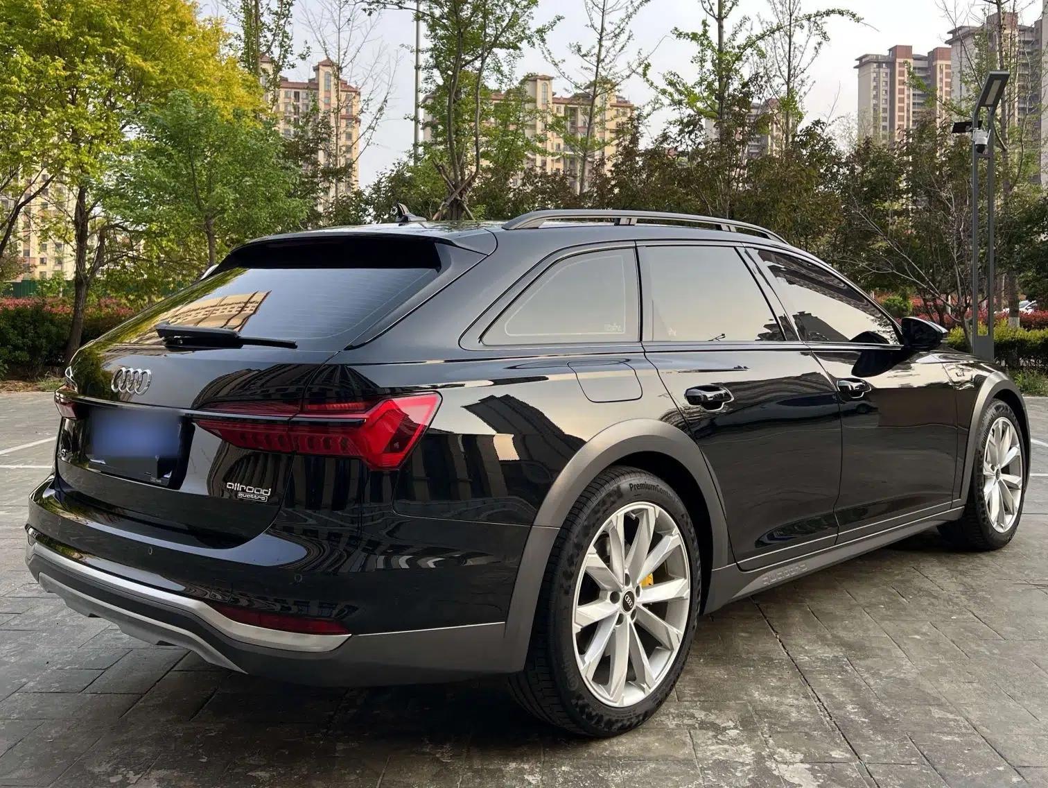 Audi A6 2022 allroad quattro Explorer 55 TFSI Prestige Off-Road Model — миниатюра 17