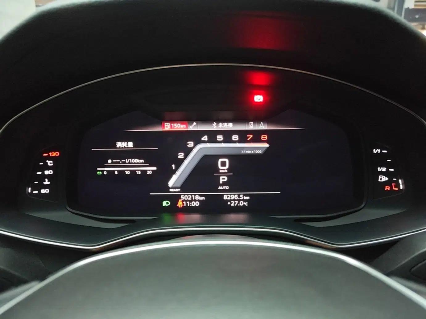 Audi A6 2022 allroad quattro Explorer 55 TFSI Prestige Off-Road Model — миниатюра 24