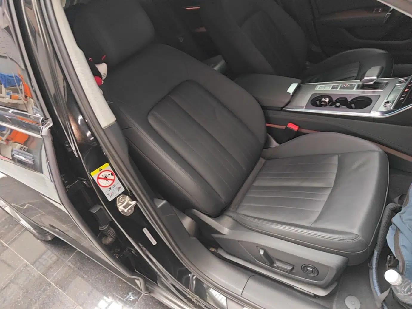 Audi A6 2022 allroad quattro Explorer 55 TFSI Prestige Off-Road Model — миниатюра 29