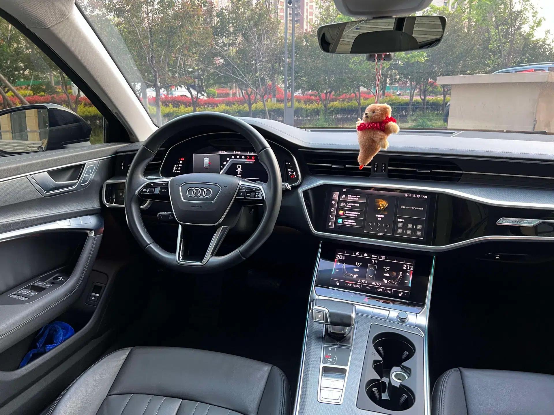 Audi A6 2022 allroad quattro Explorer 55 TFSI Prestige Off-Road Model — миниатюра 39