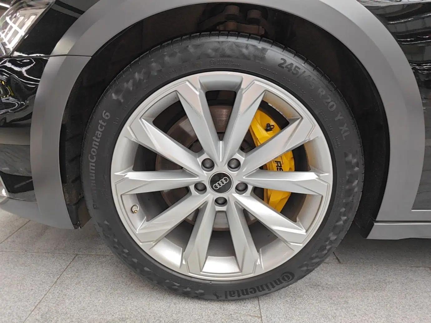 Audi A6 2022 allroad quattro Explorer 55 TFSI Prestige Off-Road Model — миниатюра 10