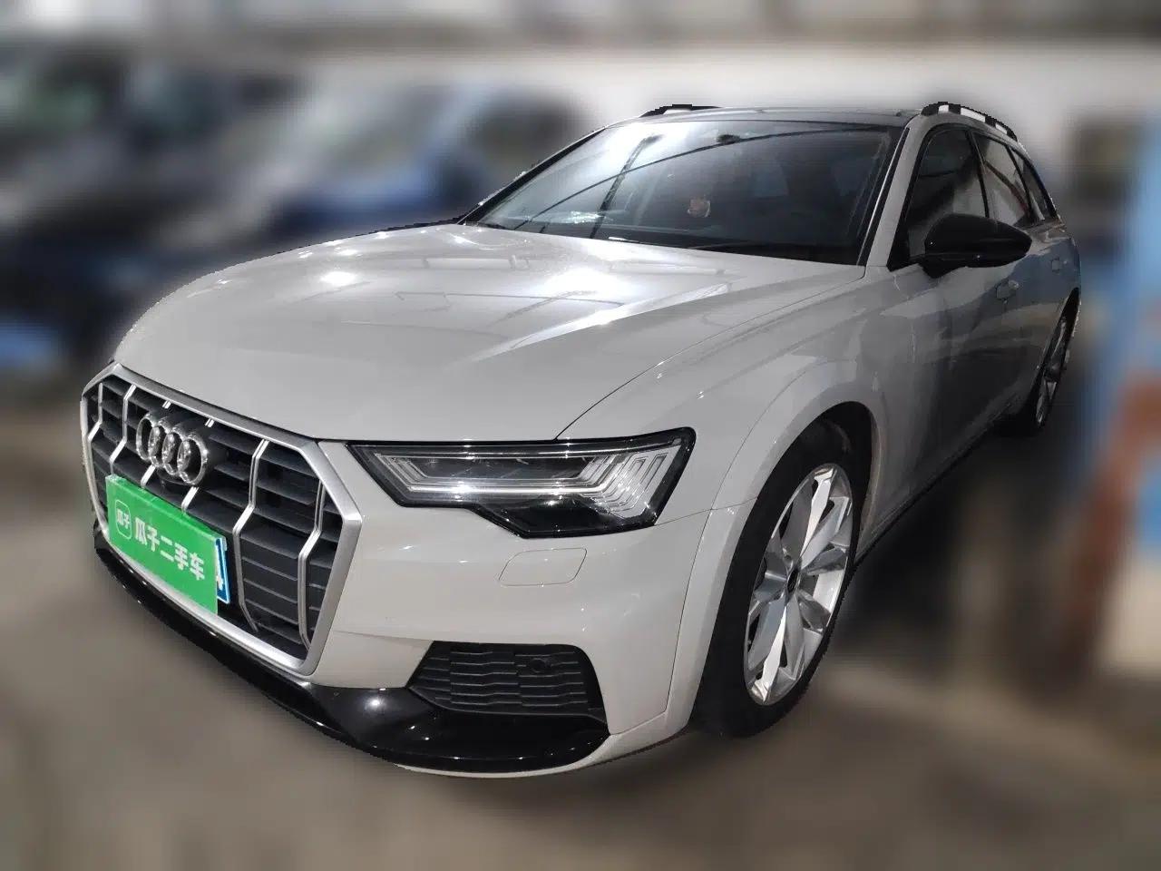 Audi A6 2022 allroad quattro Explorer 55 TFSI Prestige Off-Road Model — миниатюра 1