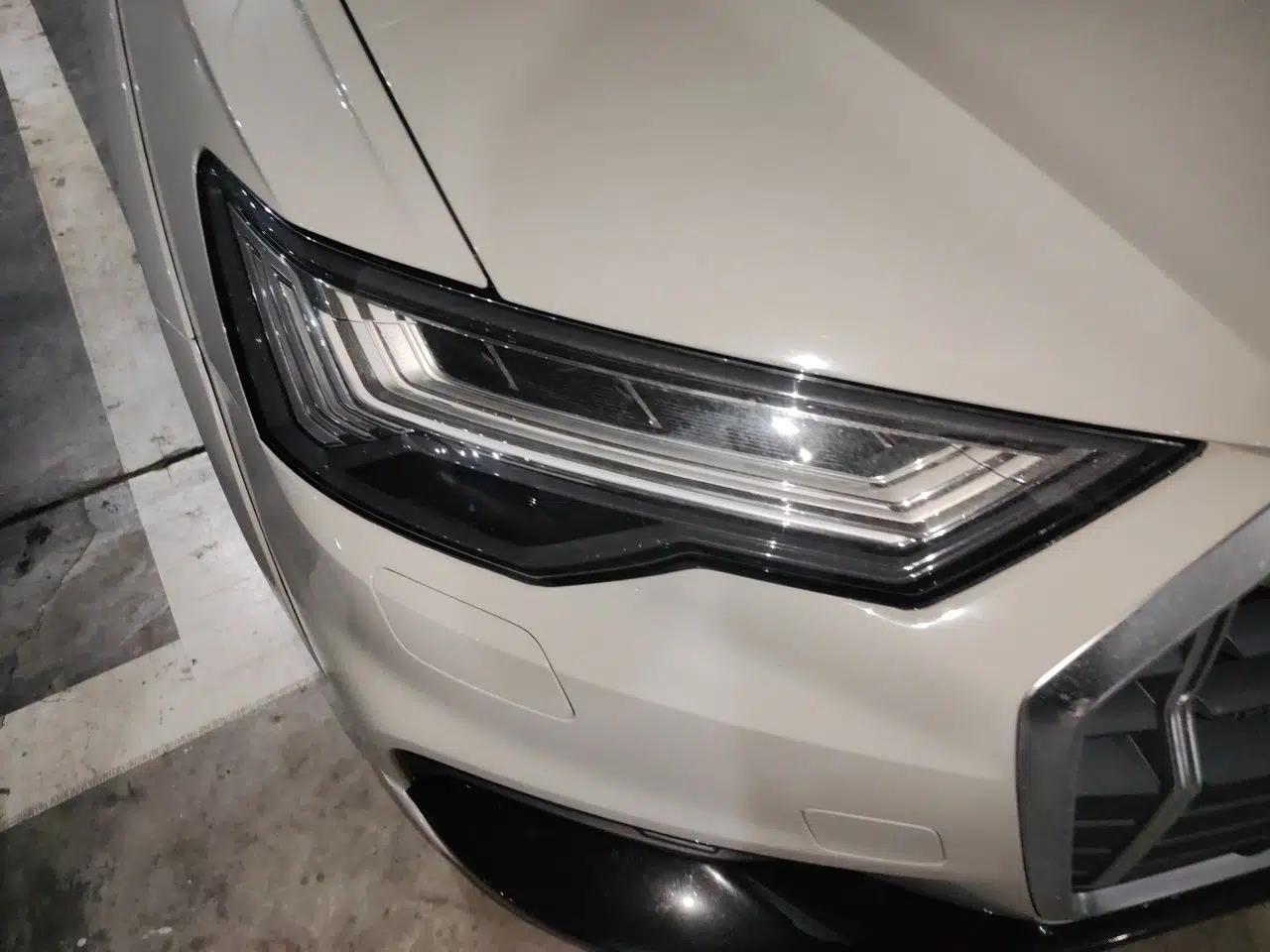Audi A6 2022 allroad quattro Explorer 55 TFSI Prestige Off-Road Model — миниатюра 7