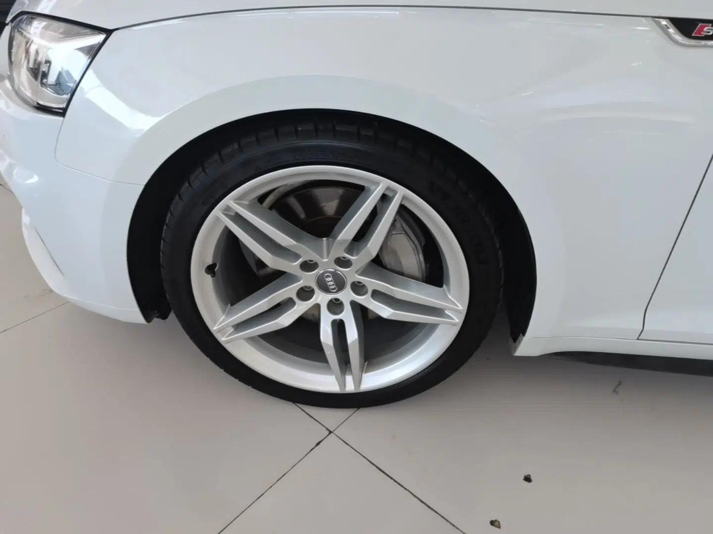 Audi A5 2017 Coupe 45 TFSI quattro Sport Edition — миниатюра 10