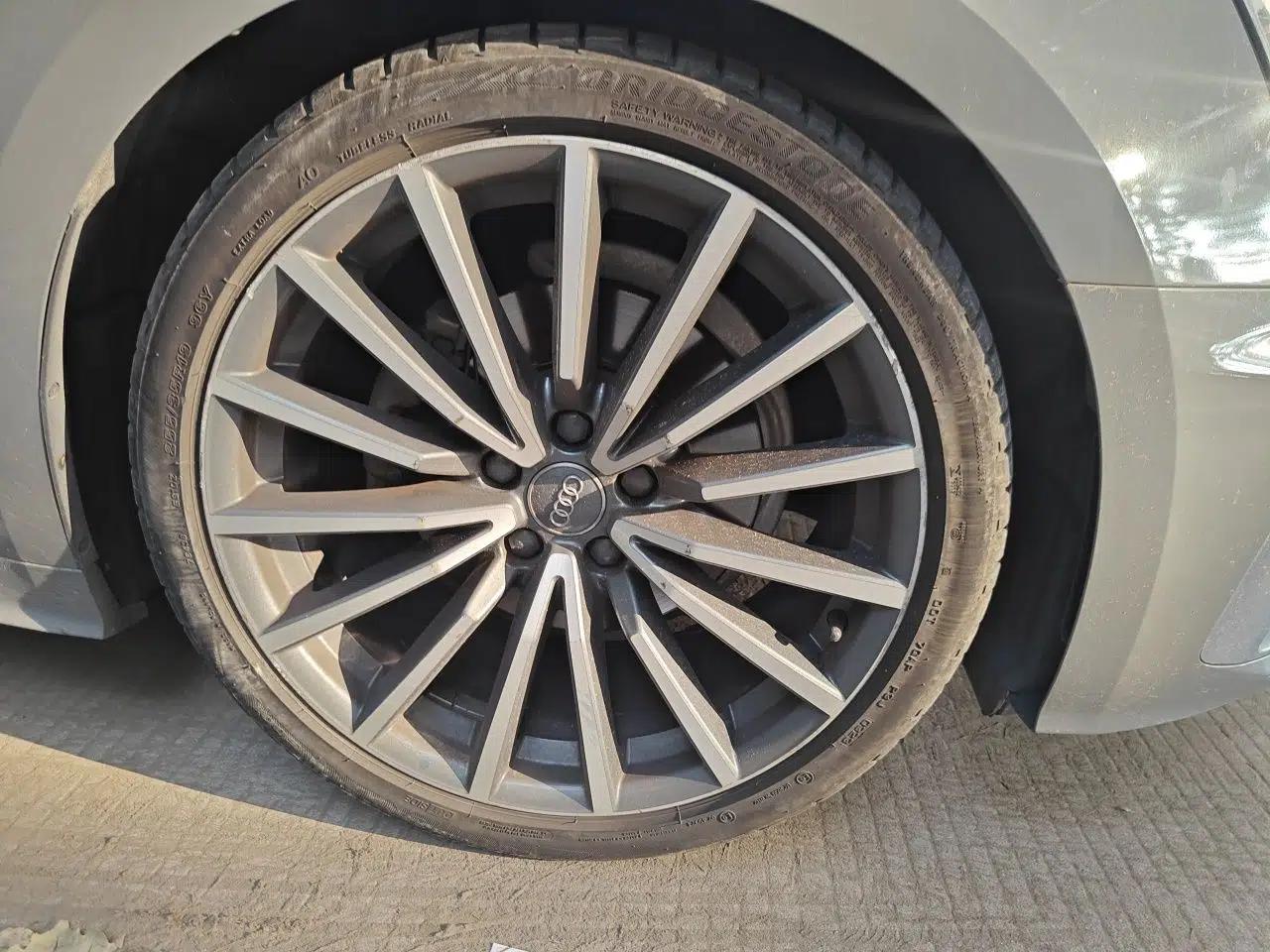 Audi A5 2021 Sportback 40 TFSI quattro Luxury Dynamic Model — миниатюра 8