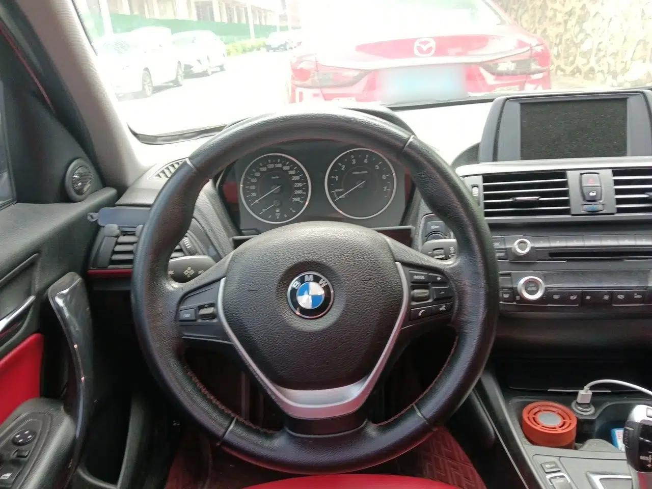 BMW 1 Series 2012 118i Sport Edition — миниатюра 10