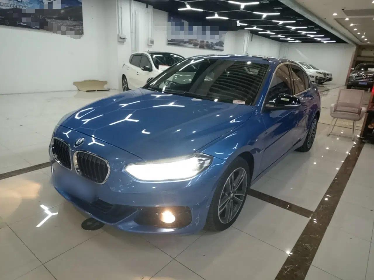 BMW 1 Series 2017 118i Sport Edition — миниатюра 1