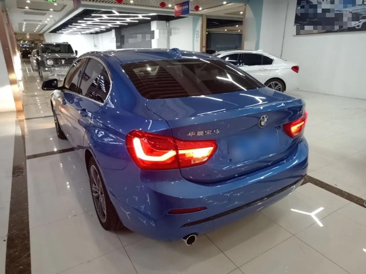 BMW 1 Series 2017 118i Sport Edition — миниатюра 4