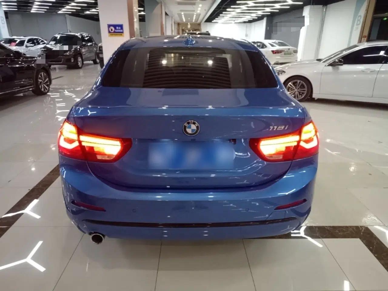 BMW 1 Series 2017 118i Sport Edition — миниатюра 5