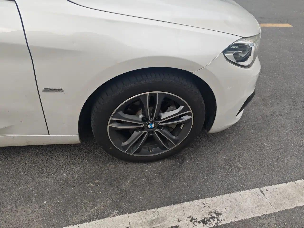 BMW 1 Series 2018 118i Sport Edition — миниатюра 8