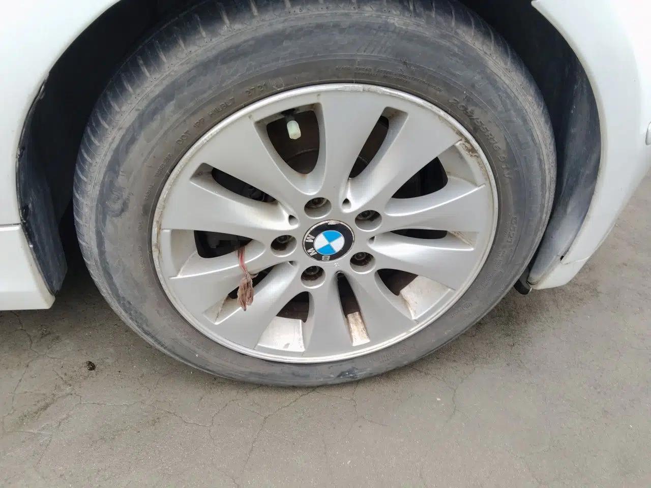 BMW 1 Series 2008 120i automatic transmission — миниатюра 8