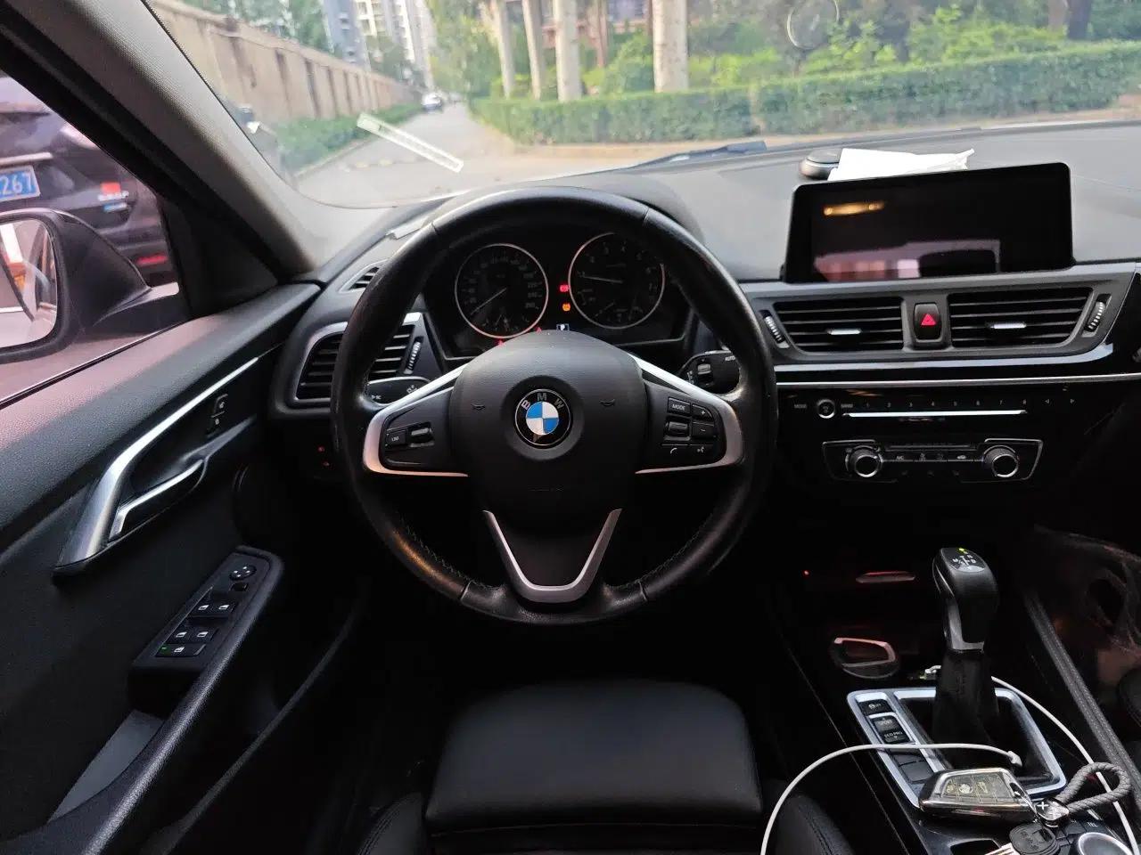 BMW 1 Series 2017 118i Sport Edition — миниатюра 10