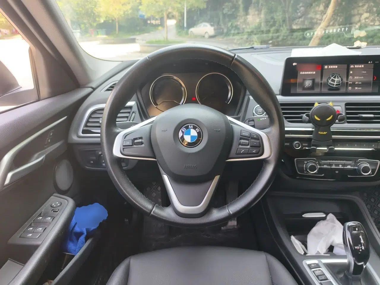 BMW 1 Series 2020 120i Fashion Model — миниатюра 10