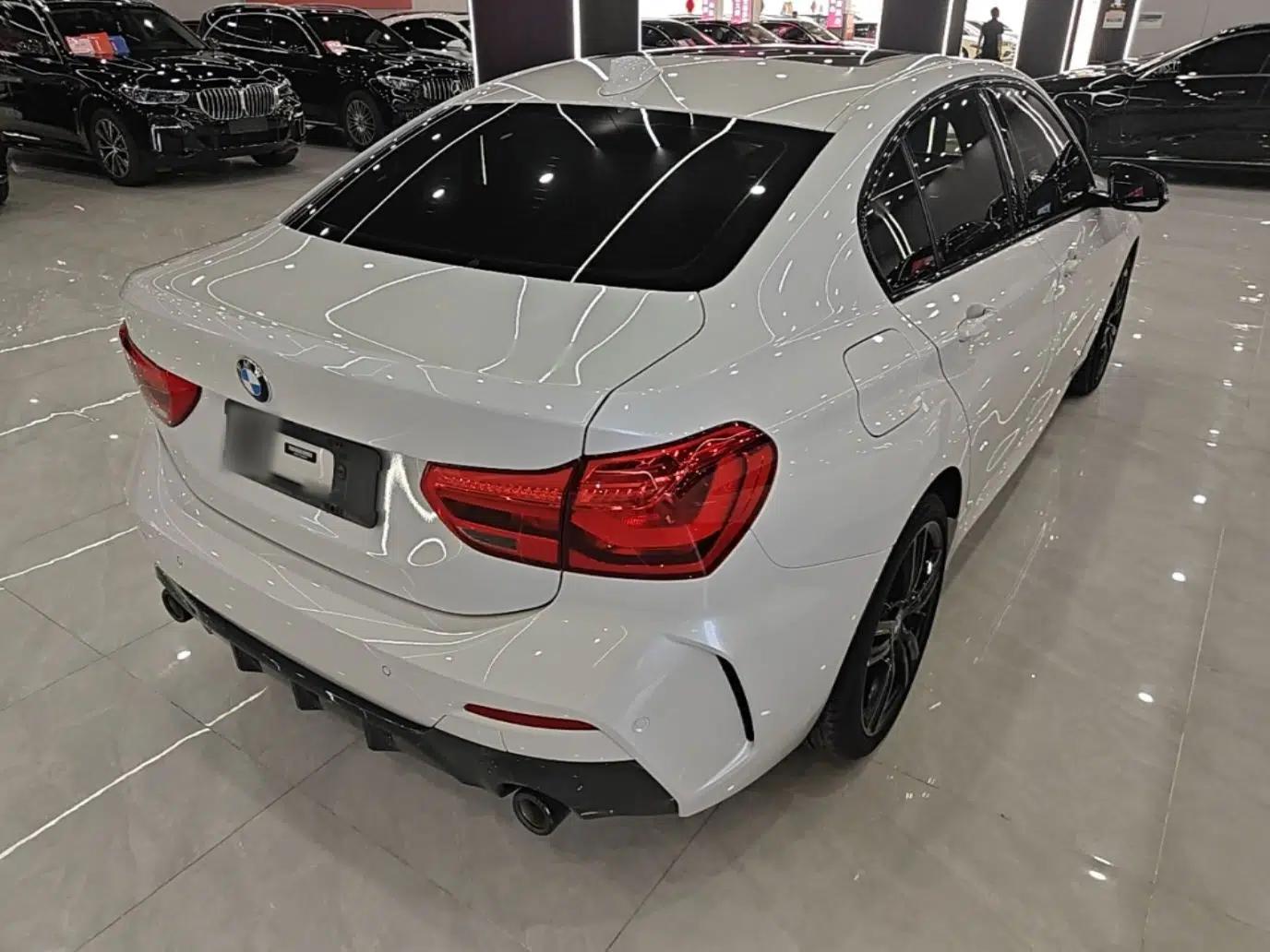 BMW 1 Series 2021 Restyled 125i M Sport Night Edition — миниатюра 6