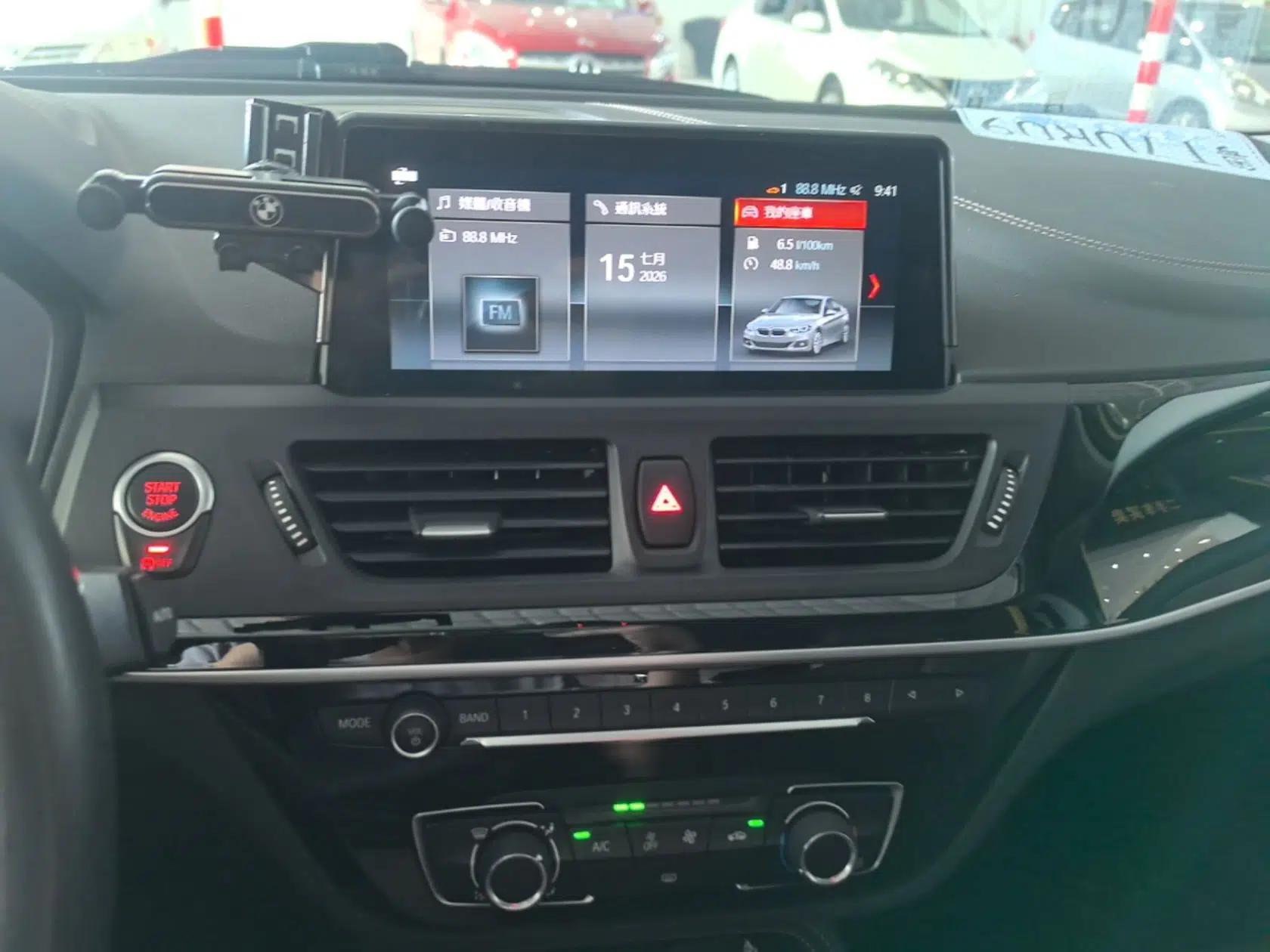 BMW 1 Series 2020 120i M Sport Package — миниатюра 20