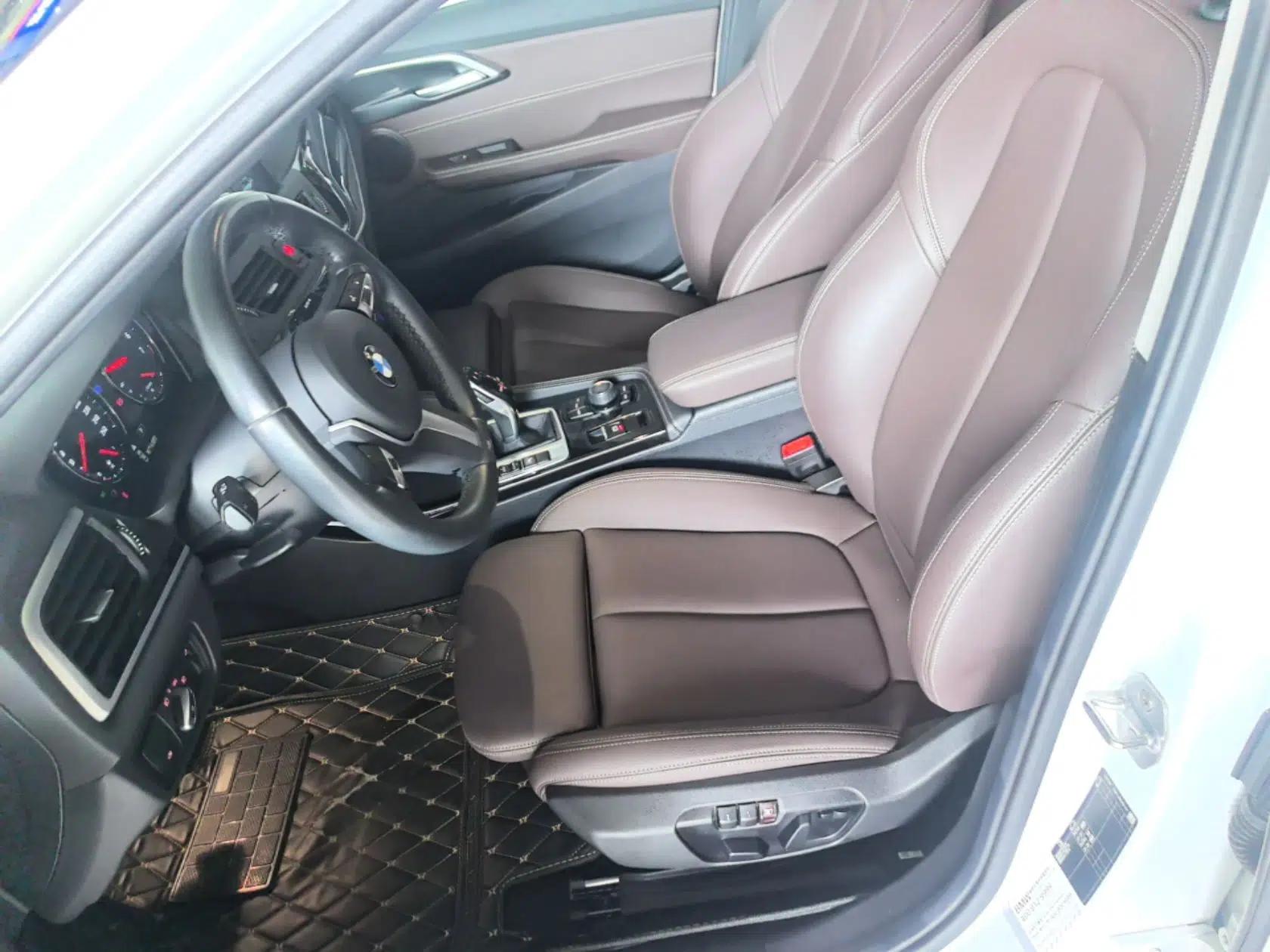 BMW 1 Series 2020 120i M Sport Package — миниатюра 22