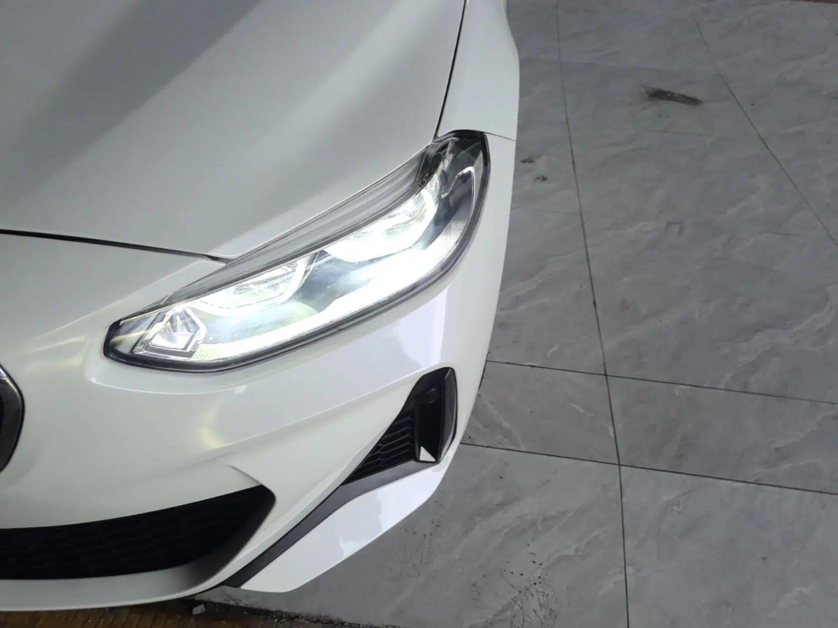 BMW 1 Series 2020 120i M Sport Package — миниатюра 8