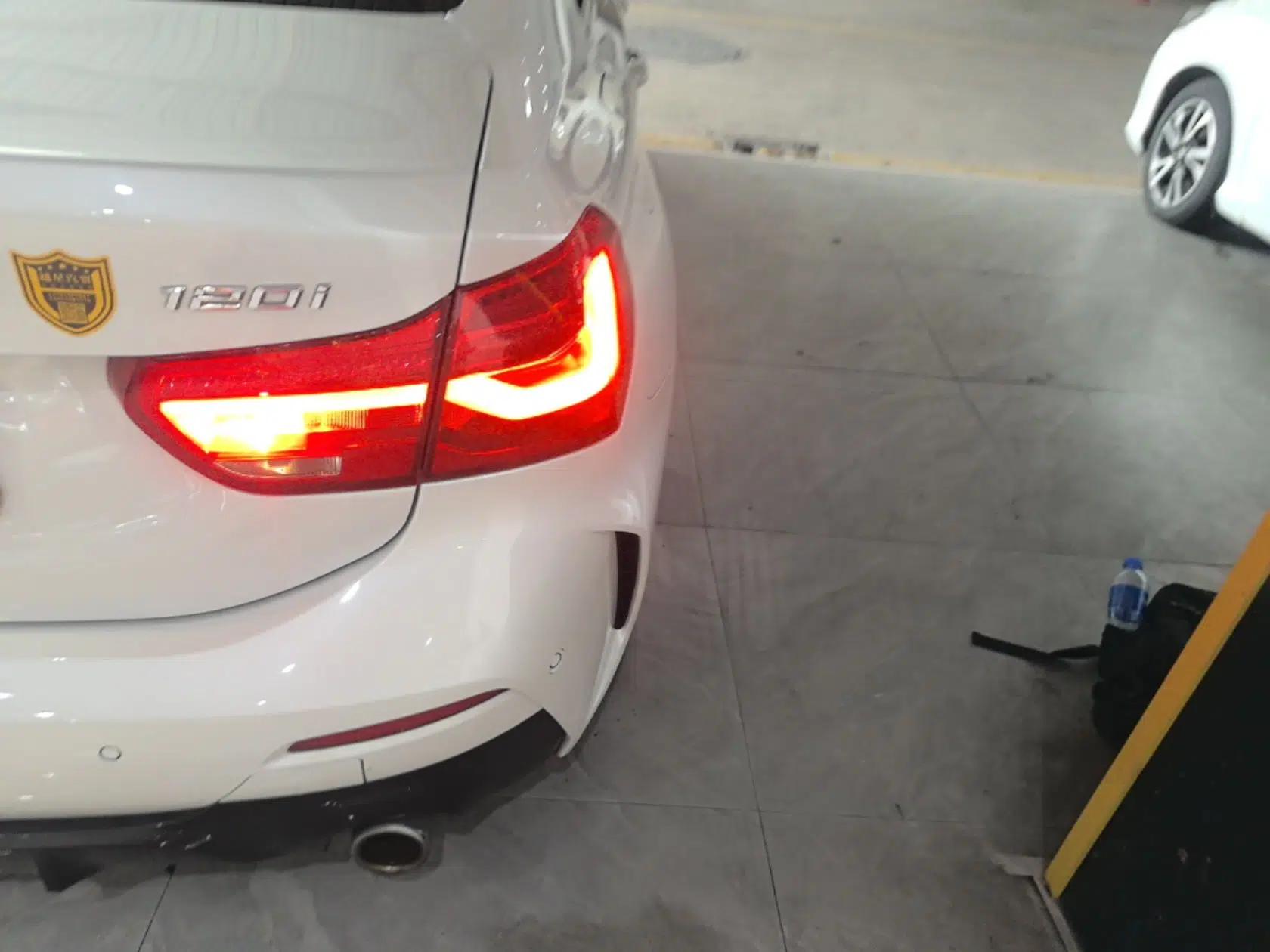 BMW 1 Series 2020 120i M Sport Package — миниатюра 9