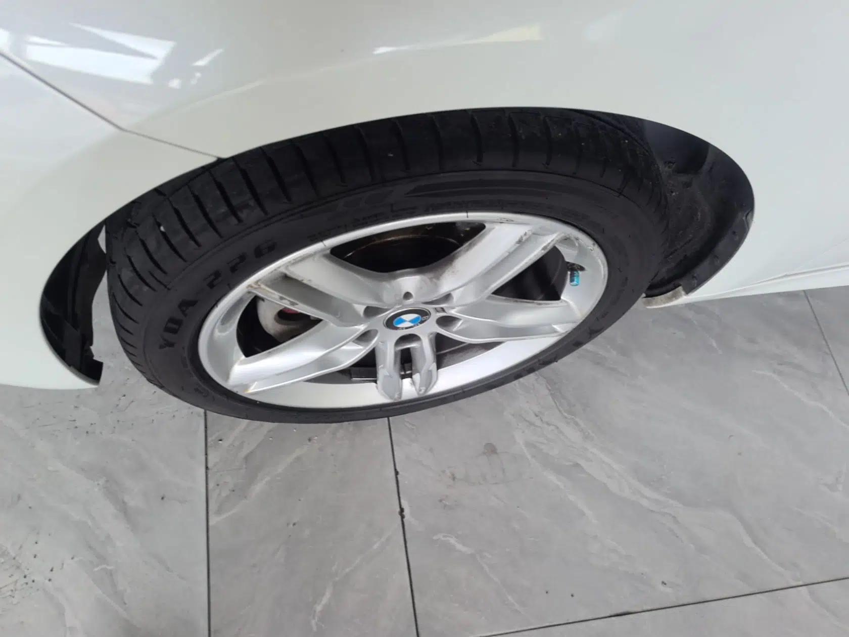 BMW 1 Series 2020 120i M Sport Package — миниатюра 10