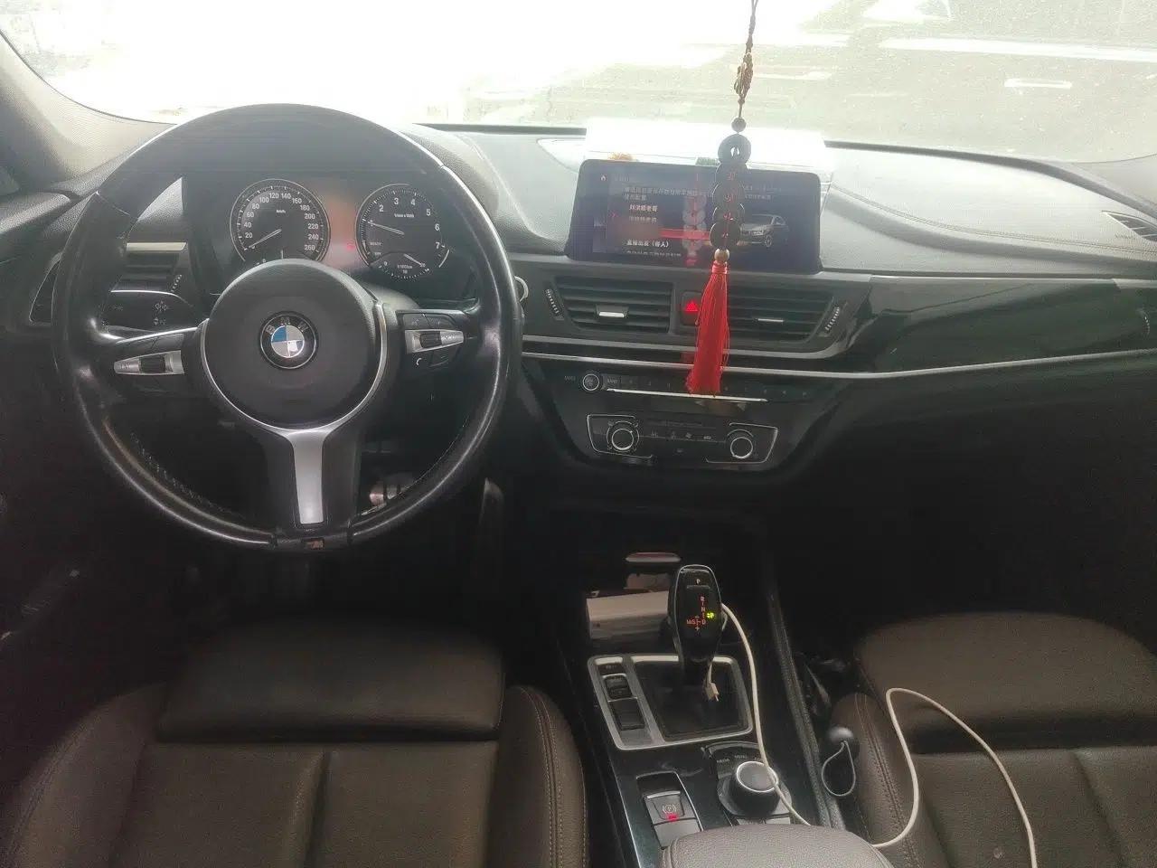 BMW 1 Series 2020 120i M Sport Package — миниатюра 9