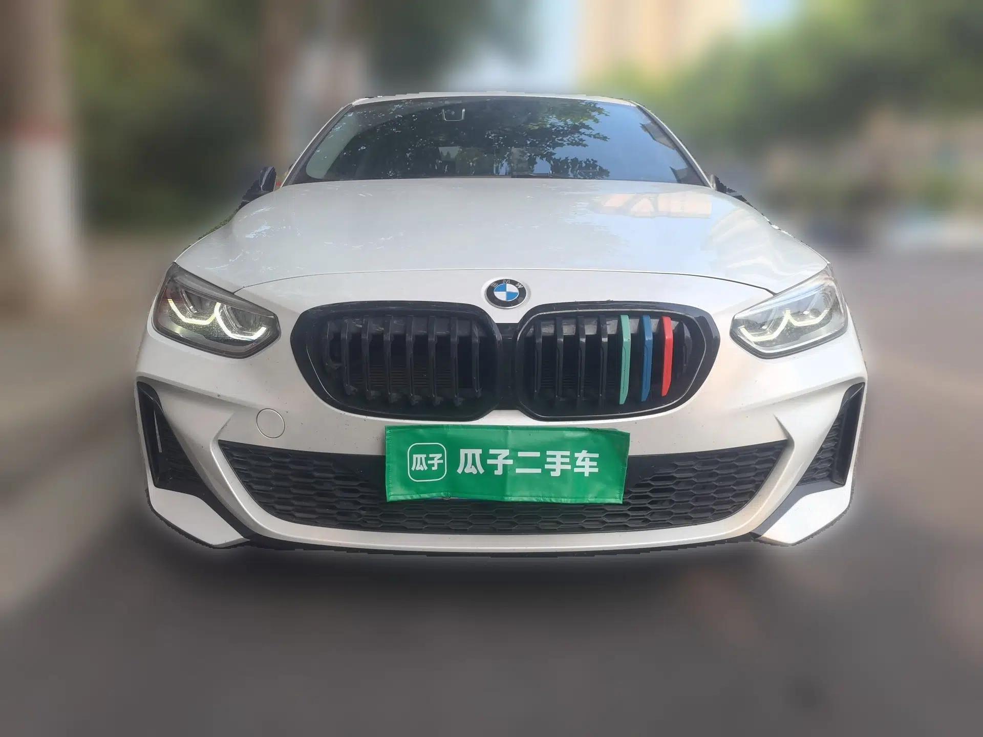 BMW 1 Series 2021 Revised 120i M Sport Night Edition — миниатюра 2