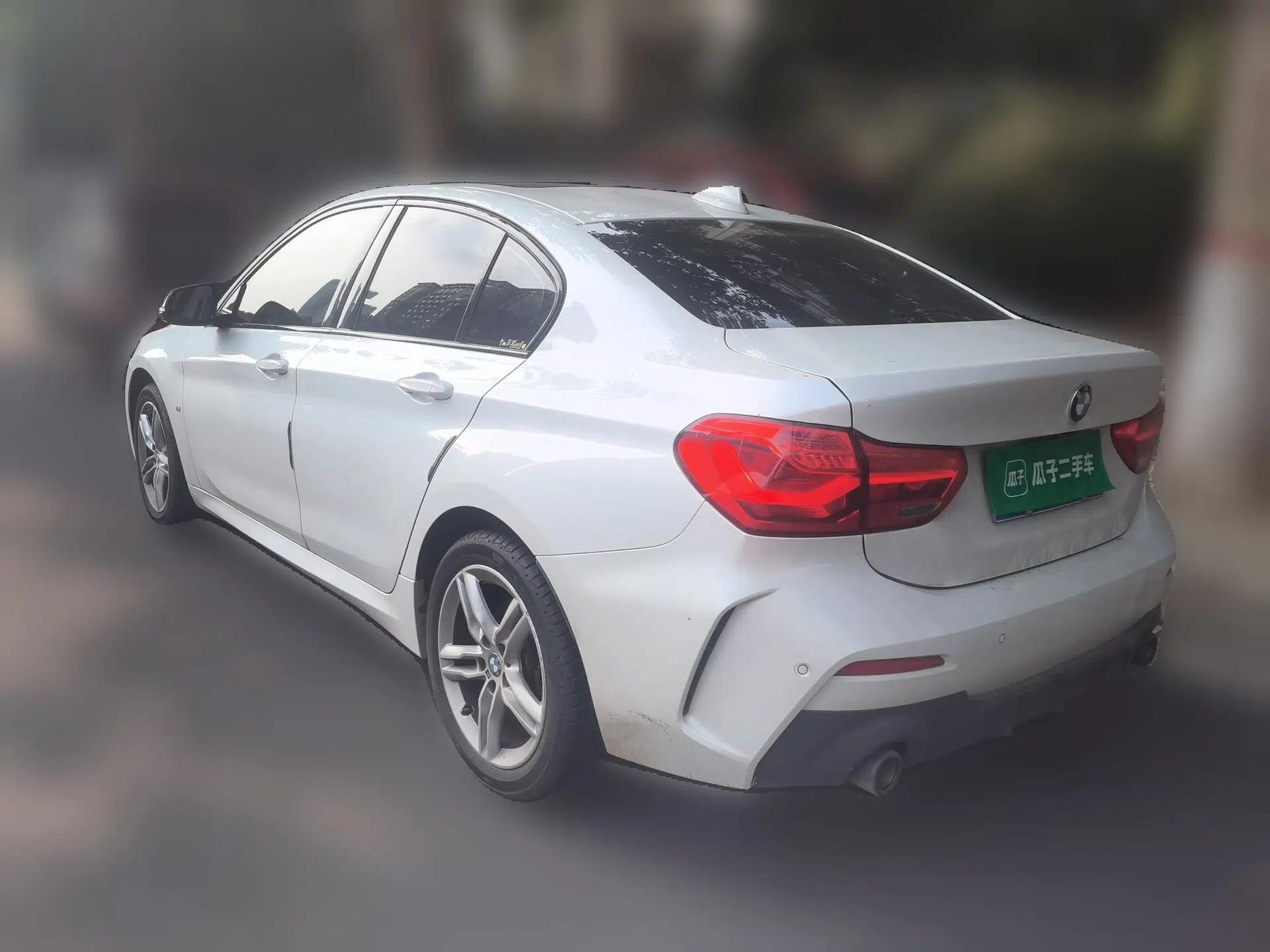BMW 1 Series 2021 Revised 120i M Sport Night Edition — миниатюра 4
