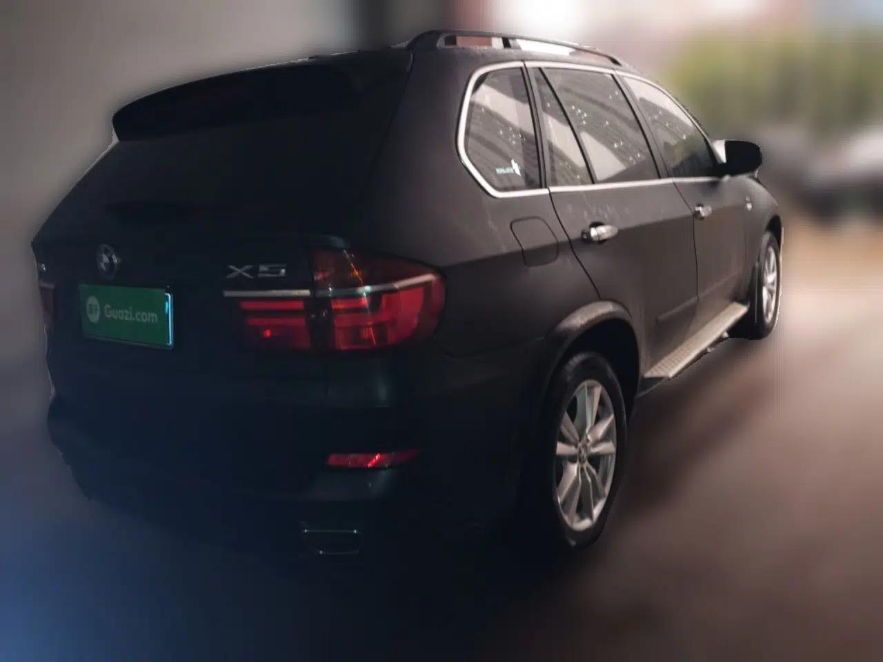 BMW X5 2011 xDrive35i Leading Model — миниатюра 6