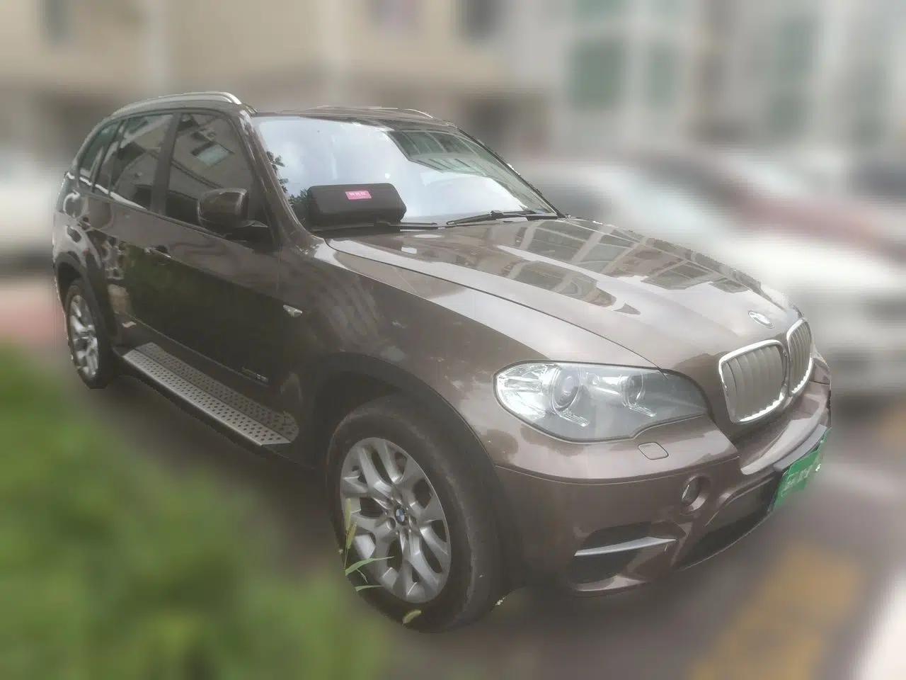 BMW X5 2013 xDrive35i Luxury Model — миниатюра 3