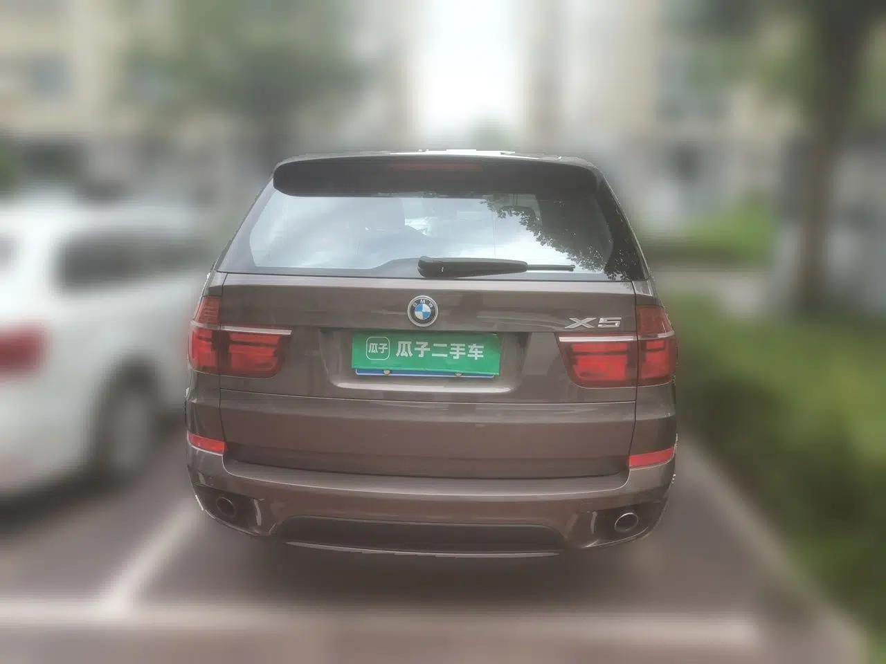 BMW X5 2013 xDrive35i Luxury Model — миниатюра 5