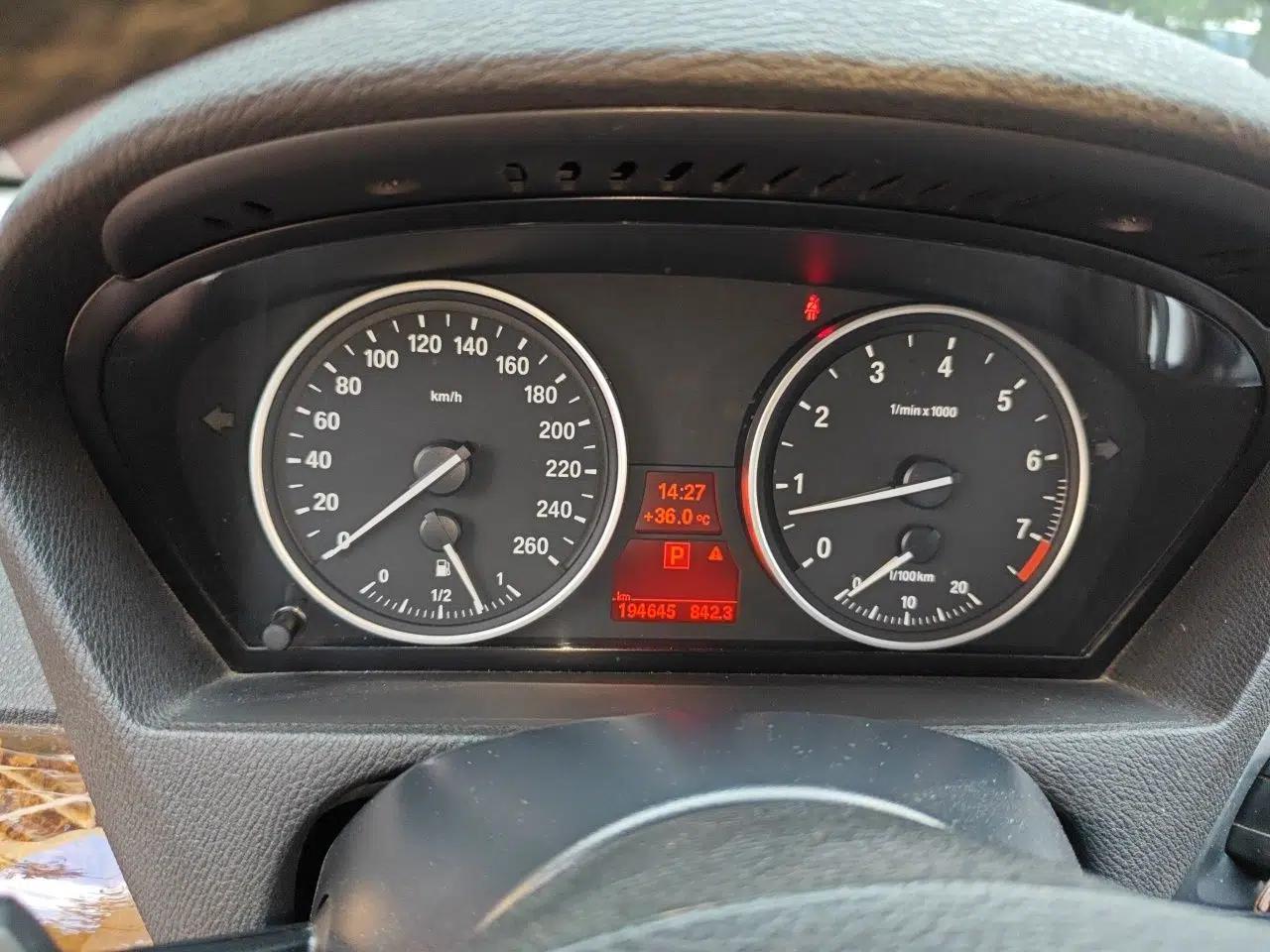 BMW X5 2013 xDrive35i Leading Model — миниатюра 11