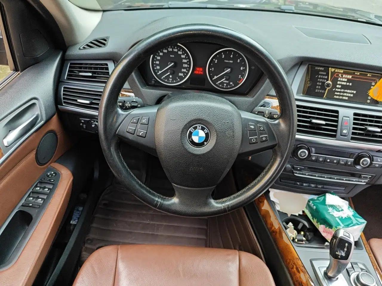 BMW X5 2013 xDrive35i Leading Model — миниатюра 10