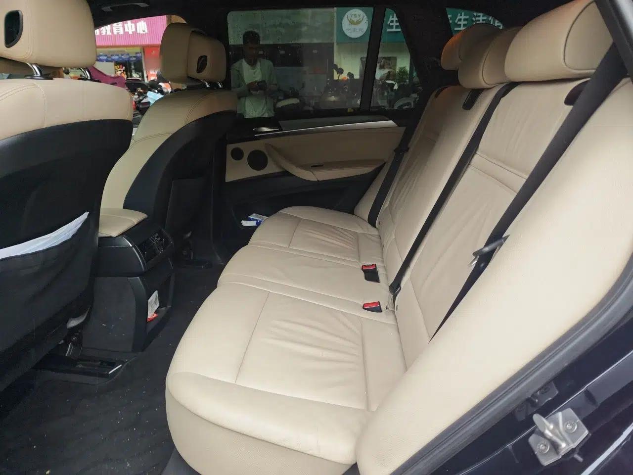 BMW X5 2011 xDrive35i M Sport model — миниатюра 17