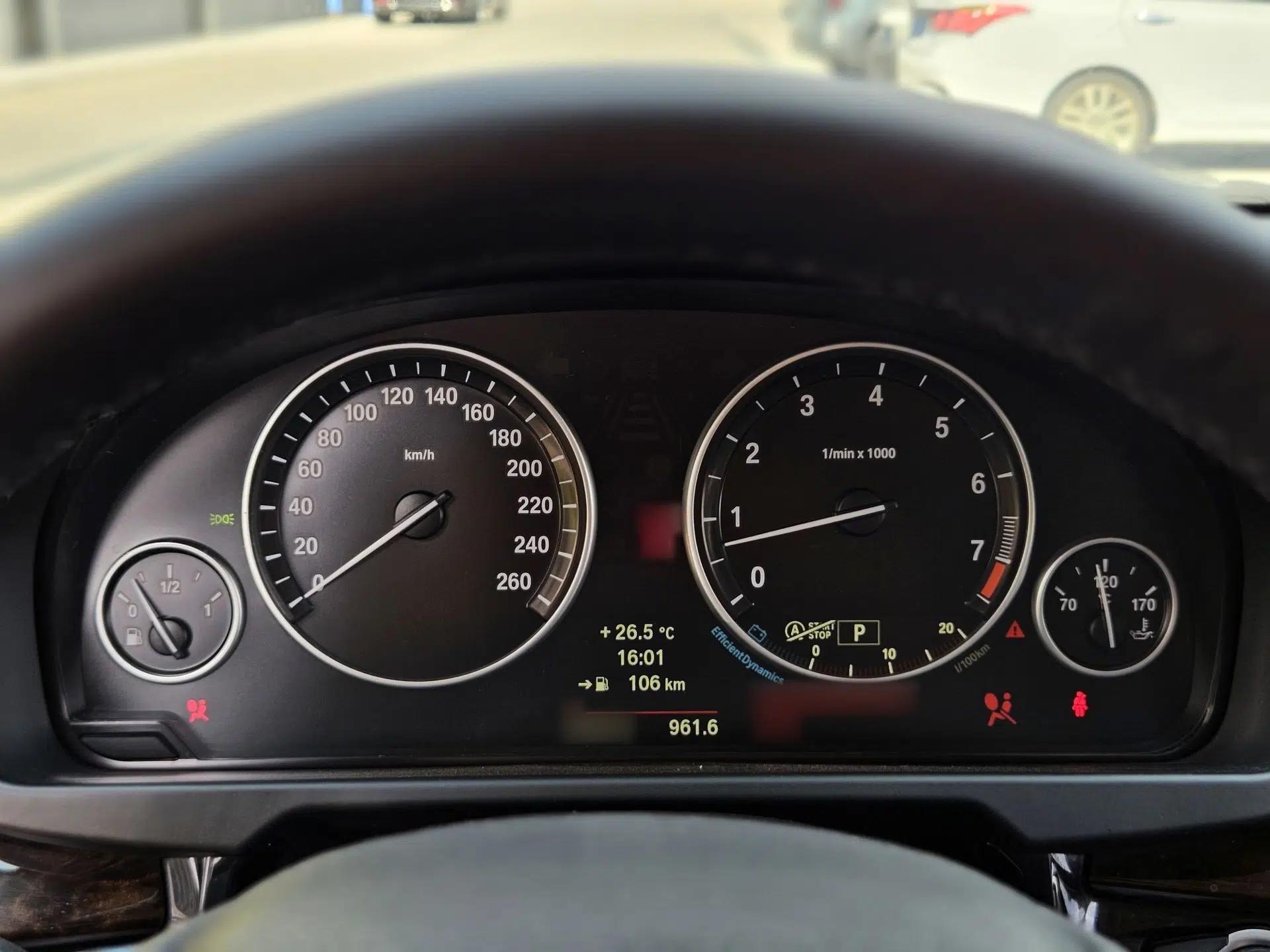 BMW X5 2014 xDrive35i Leading Model — миниатюра 12