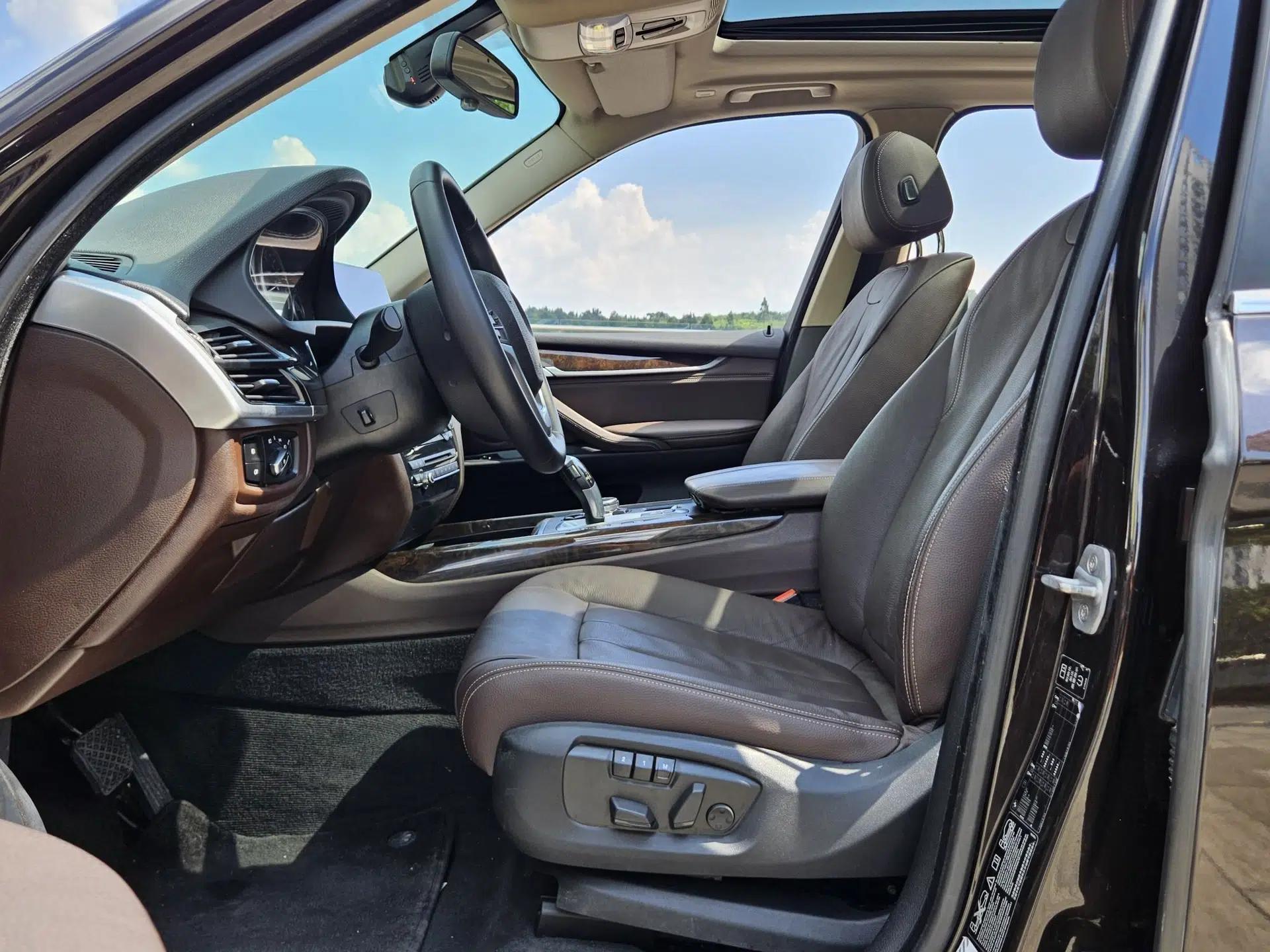 BMW X5 2014 xDrive35i Leading Model — миниатюра 16