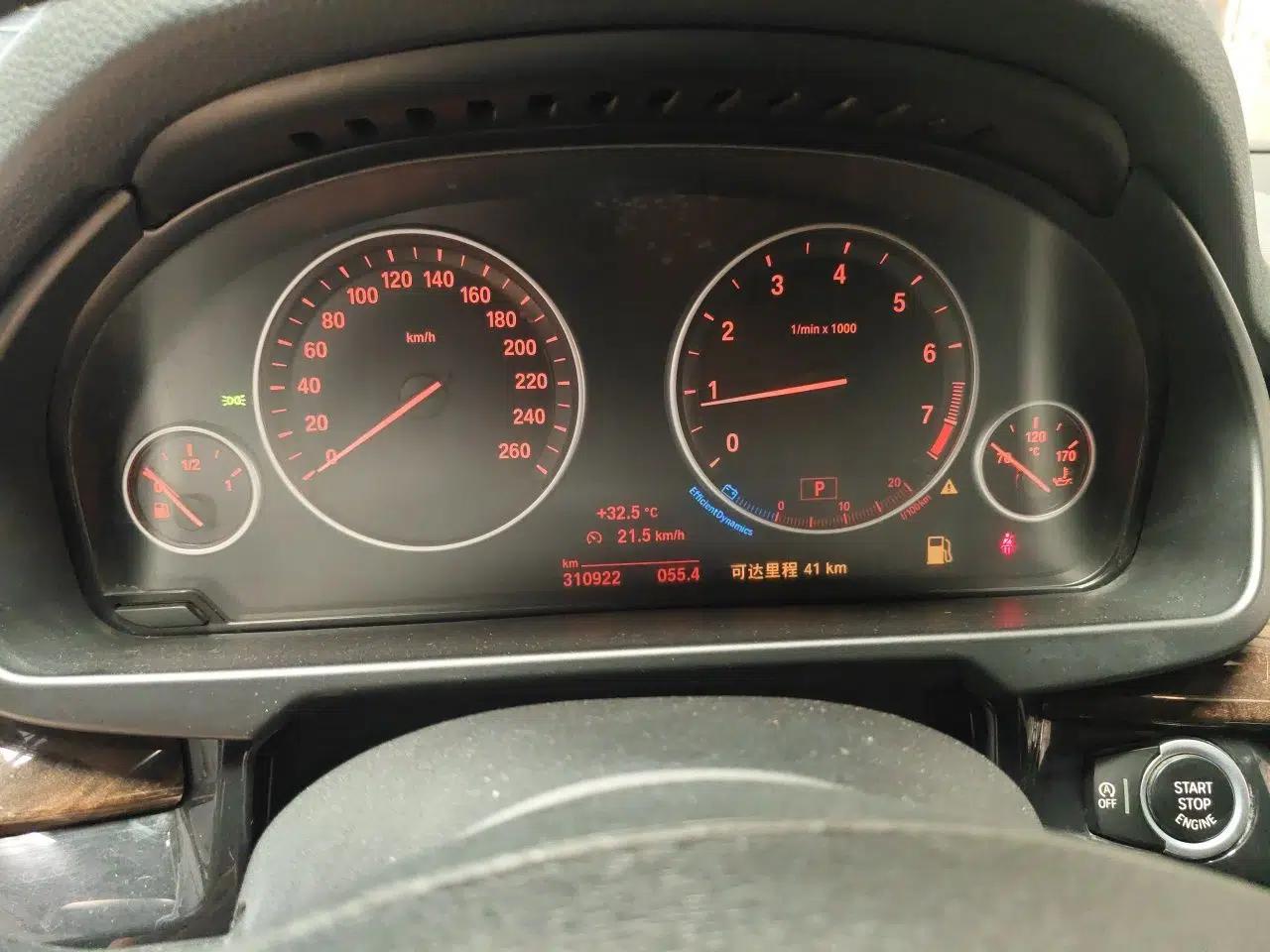 BMW X5 2015 xDrive28i — миниатюра 12