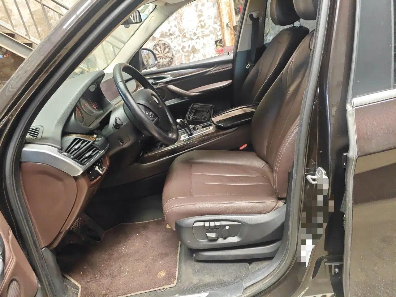 BMW X5 2015 xDrive28i — миниатюра 15