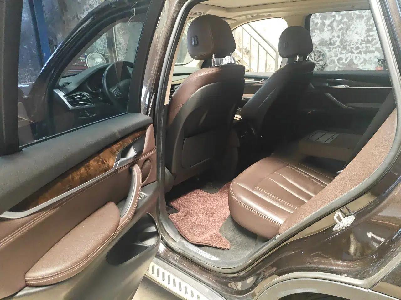 BMW X5 2015 xDrive28i — миниатюра 17