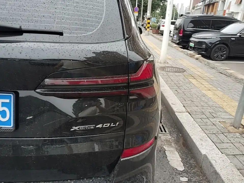 BMW X5 2023 xDrive 40Li M Sport Night Edition Package — миниатюра 14