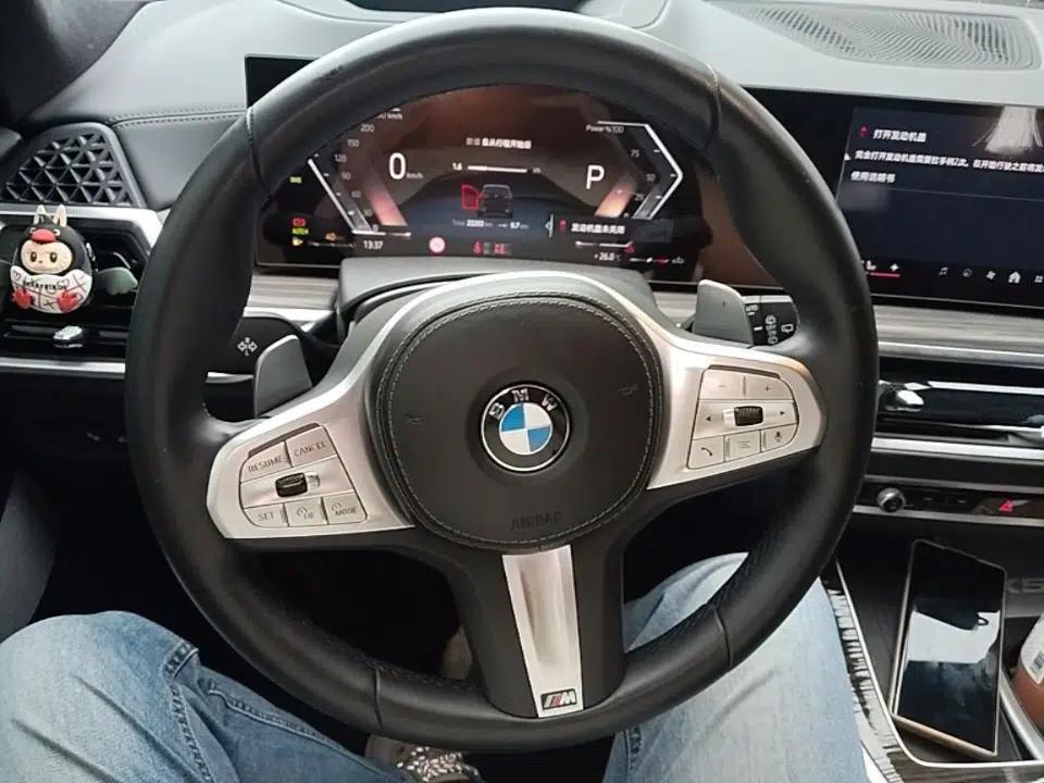 BMW X5 2023 xDrive 40Li M Sport Night Edition Package — миниатюра 18