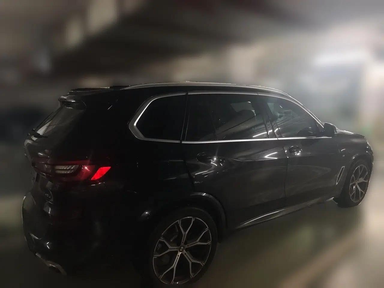 BMW X5 2022 xDrive 40Li M Sport Package — миниатюра 6