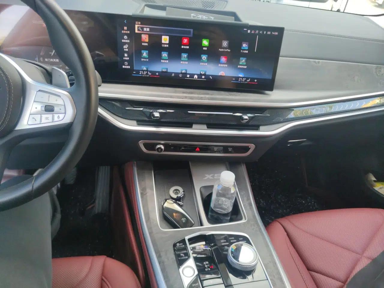 BMW X5 2023 xDrive 30Li Luxury M Sport Night Edition Package — миниатюра 13