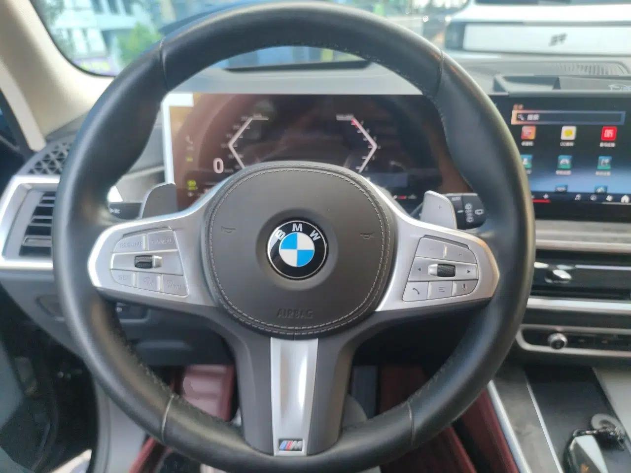 BMW X5 2023 xDrive 30Li Luxury M Sport Night Edition Package — миниатюра 10
