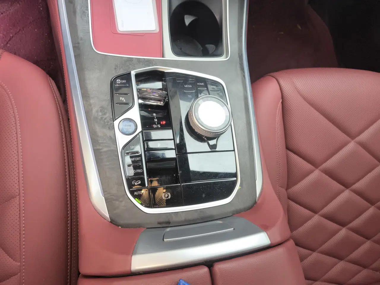 BMW X5 2023 xDrive 30Li M Sport Package — миниатюра 14