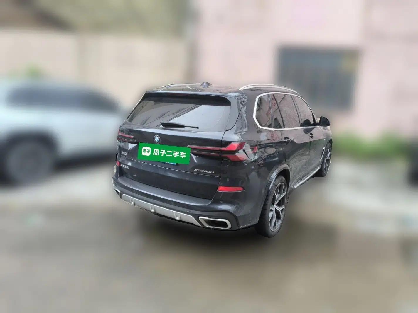 BMW X5 2023 xDrive 30Li M Sport Package — миниатюра 6