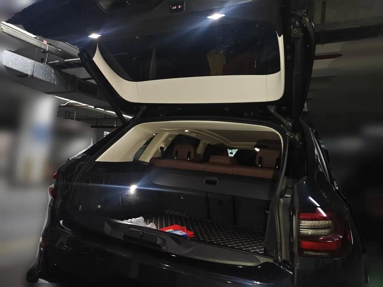 BMW X5 2021 Restyled xDrive40i Luxury Version M Sport Package — миниатюра 19